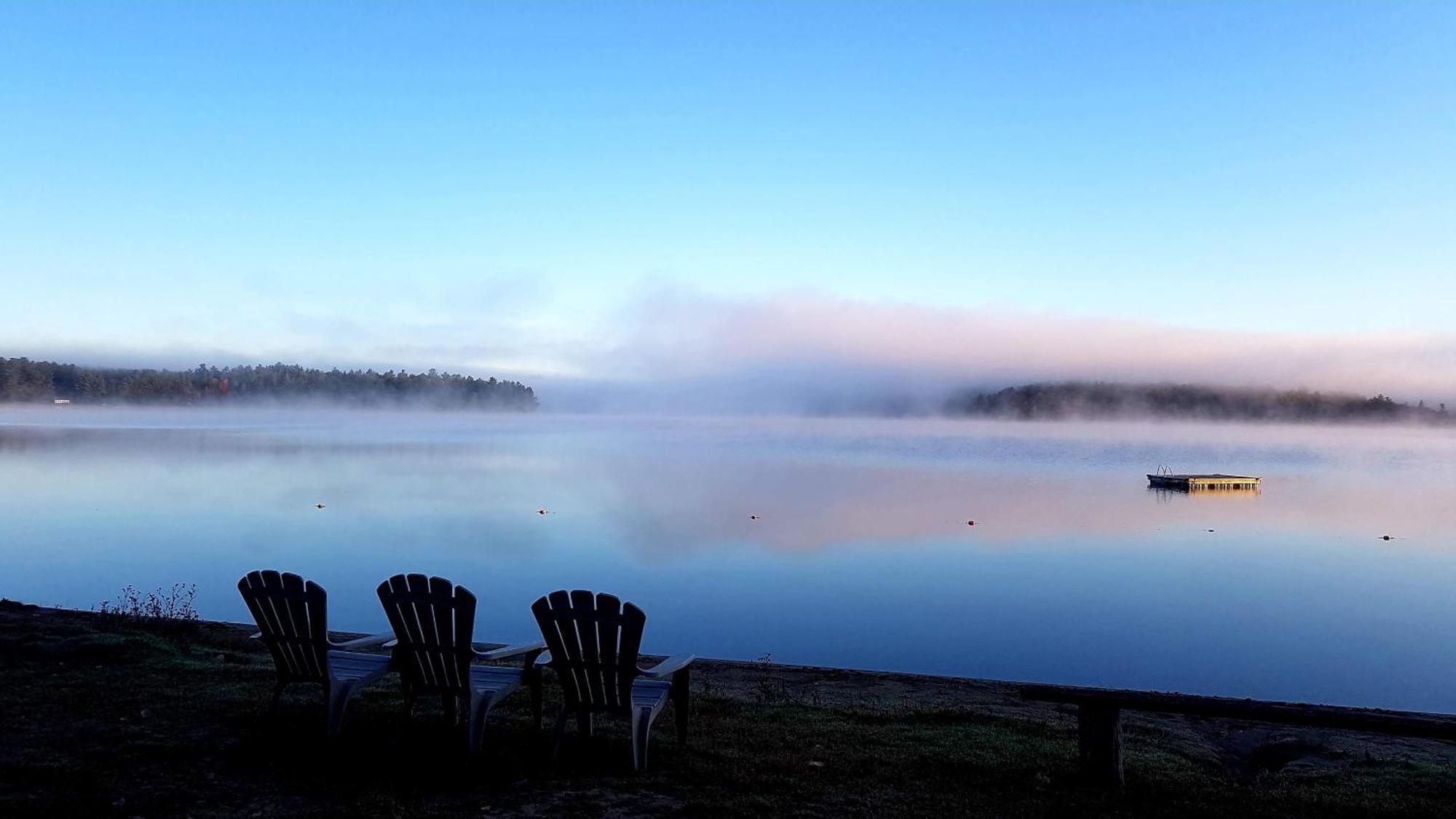 Marble Lake Lodge Cloyne الغرفة الصورة